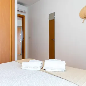 Atlantic Apartment